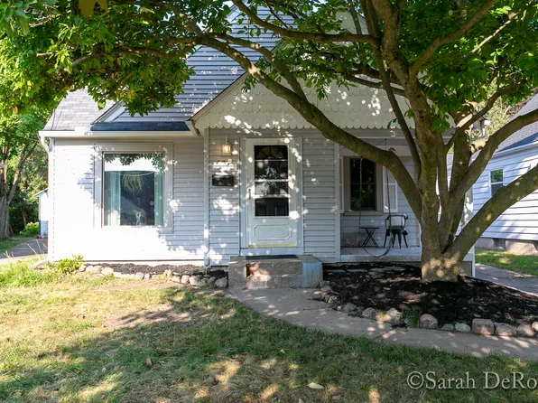 837 Van Buren Ave NW, Grand Rapids, MI 49504