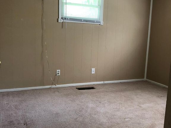 3rd image of 5112 Arrowhead Blvd