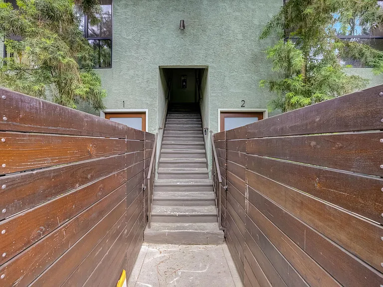 5525 Media Dr #6 — Photo 7
