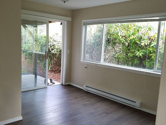 4th image of 6440 Lake Dr