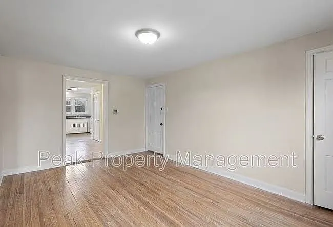 4913 Chamberlayne Ave #1 — Photo 13