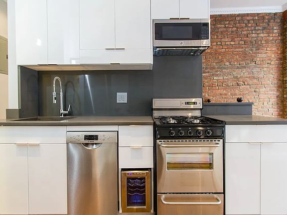 2nd image of 345 E 18th St #5