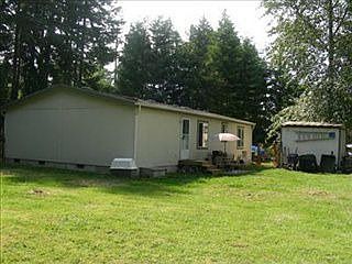2nd image of 17137 Heather Ln SE