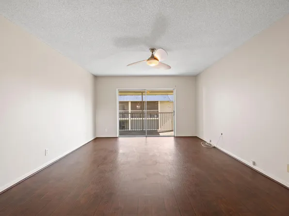2980 Riverside Drive #324-3, Coral Springs, FL 33065