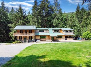 3339 Deer Trails Ln, Bow, WA 98232
