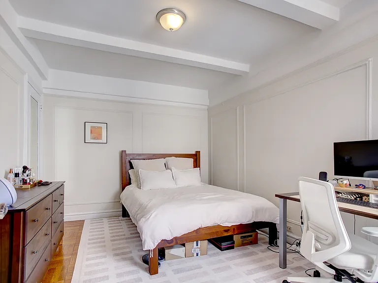 785 W End Ave #10-D — Photo 4
