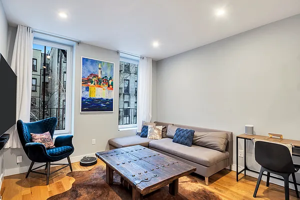 Rented by Compass | media 17