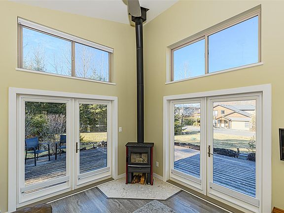 5th image of 9854 Stin Qua Rd