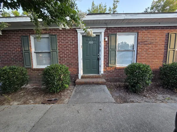 230.5 Lanier Dr #200, Statesboro, GA 30458