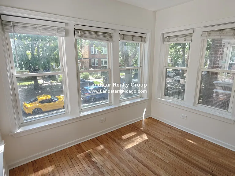 3741 W Argyle St #3 — Photo 7