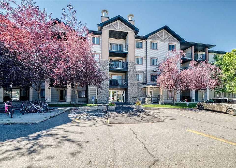 1st image of 8 E Bridlecrest Dr SW #1321