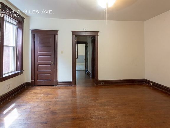 4th image of 3423 Giles Ave #A