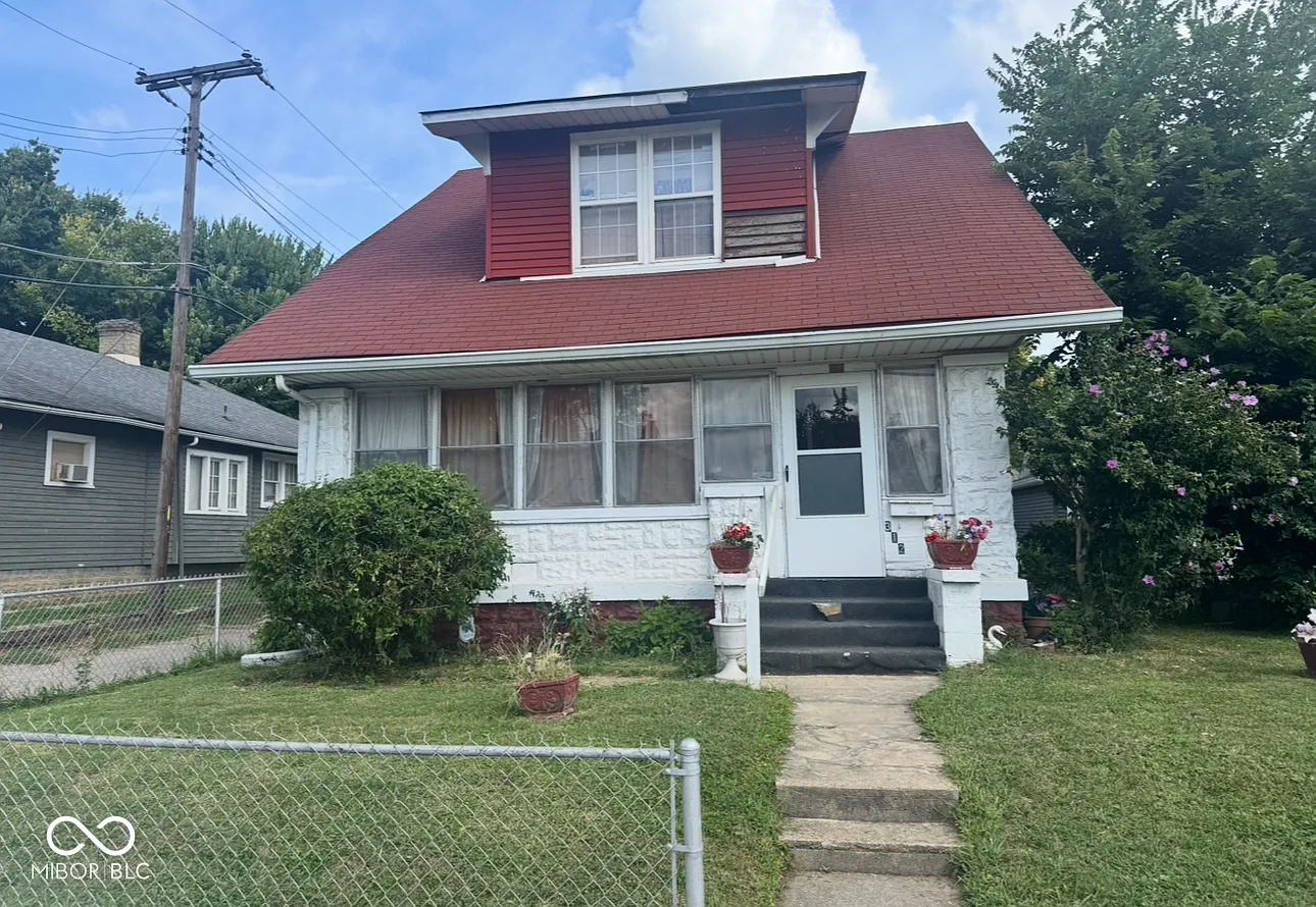 312 W 31st St photo 1