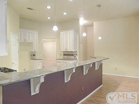 3rd image of 8551 San Joaquin Trl