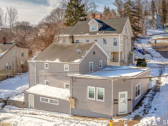 2nd image of 429 Washington Avenue