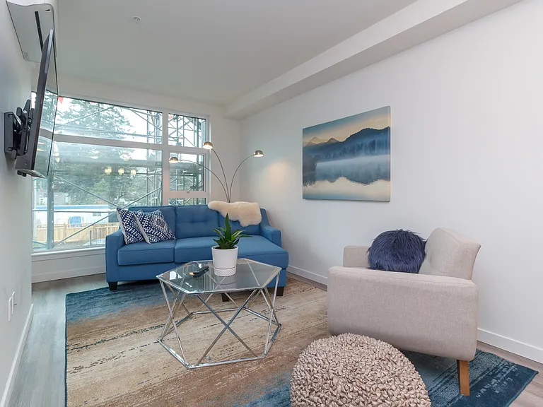 821 Hockley Ave — Photo 6