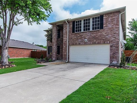 3rd image of 1352 Scenic Hills Dr