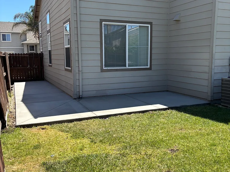 1543 Cole Ln — Photo 20