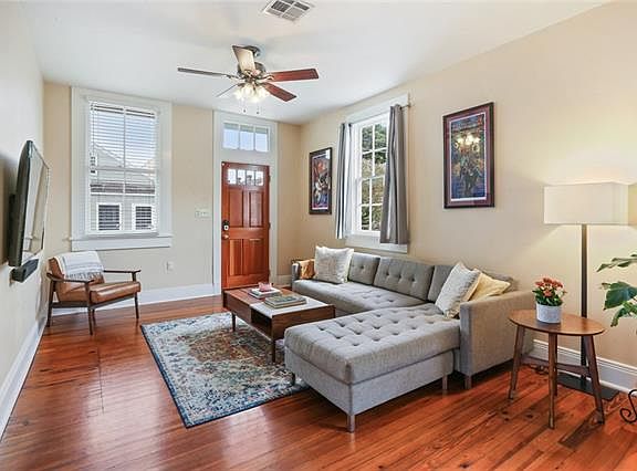 4th image of 2945 Ponce De Leon St