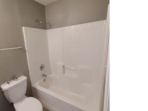 4th image of 3008 Ronay Dr