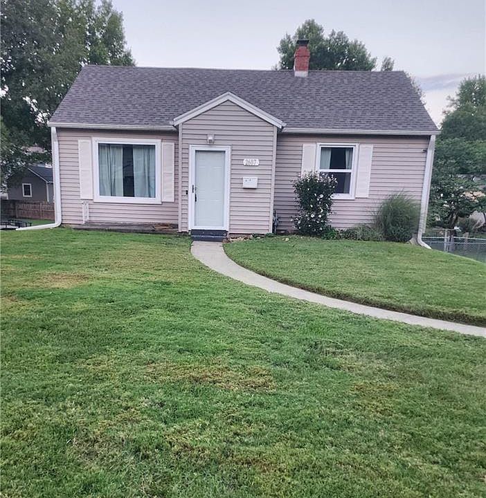 1st image of 2607 Parallel Ave