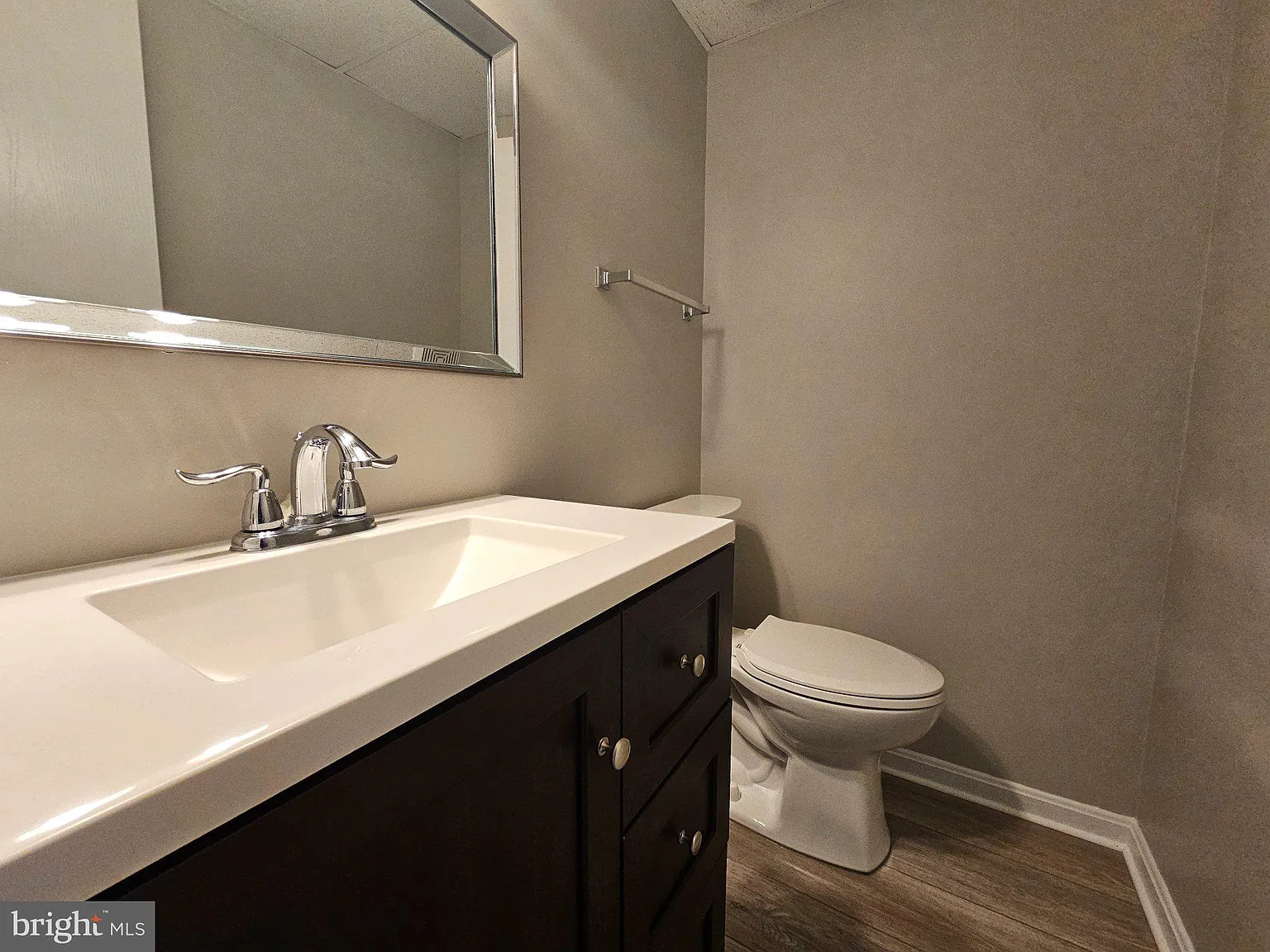 2 bed, 1.5 bath, 1100 sqft, $1,395 — Photo 4