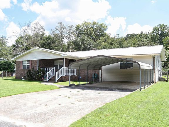 2nd image of 95 Meadow Ln