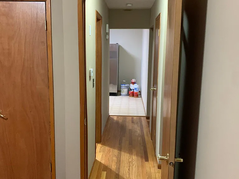 7501 S 76th Ave — Photo 19