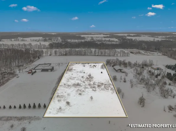 9059 Kellogg Dr, Reading, MI 49274