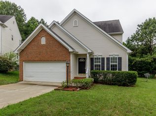 2504 Kentford Ct, Raleigh, NC 27603