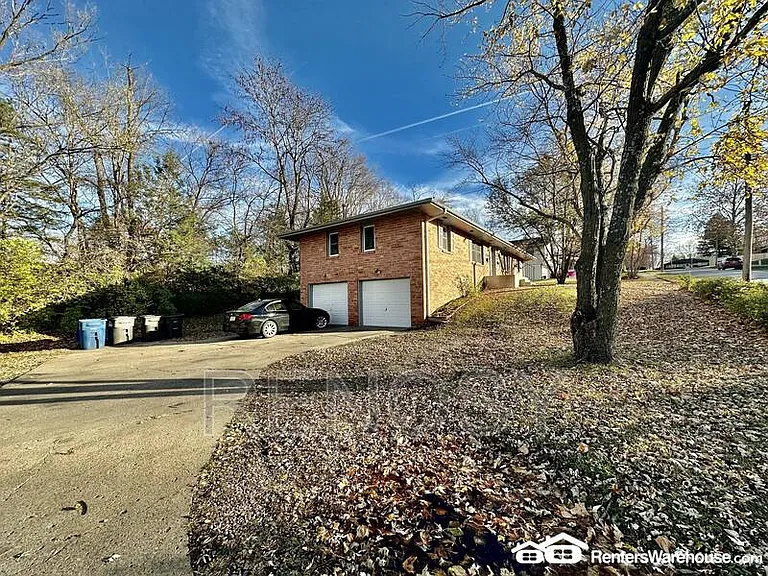 3315 SE 4th St — Photo 14