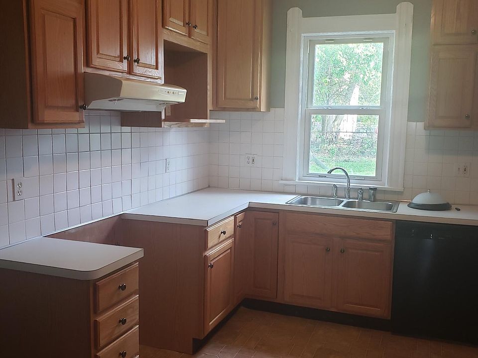 1st image of 1920 Forestdale Ave