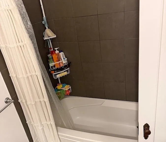 535 College Ave — Photo 5