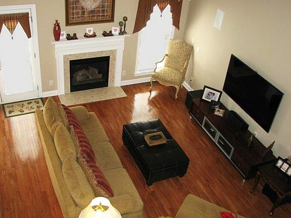 5th image of 4248 Belle Meade Cir