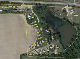 143 Moore Ln, Ashburn, GA 31714