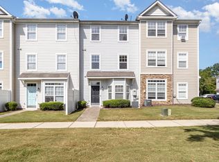 1211 Canyon Rock Ct UNIT 103, Raleigh, NC 27610