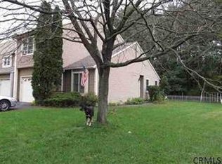 68 Castleberry Dr, Gansevoort, NY 12831