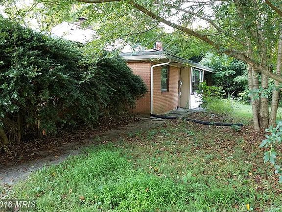 3rd image of 26400 Aiken Dr