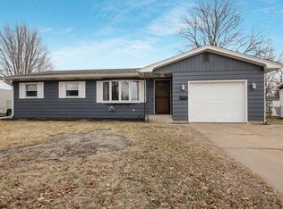 1525 Drury Ave, Eau Claire, WI 54703