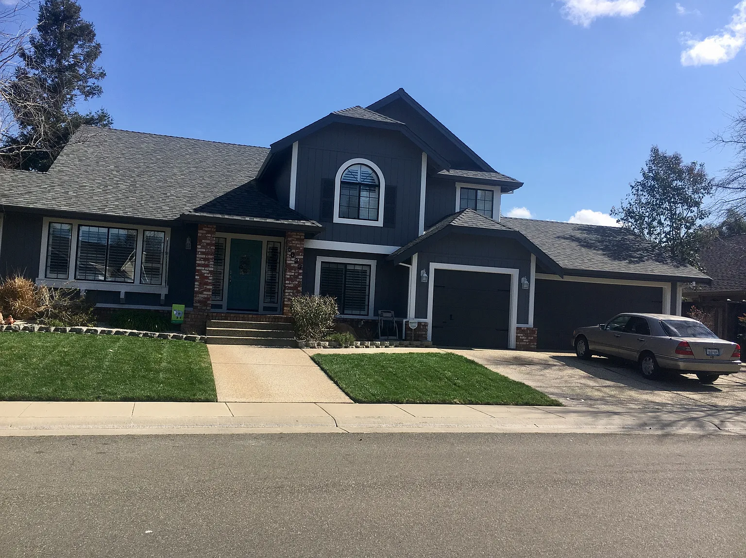 5033 Willow Vale Way photo 1