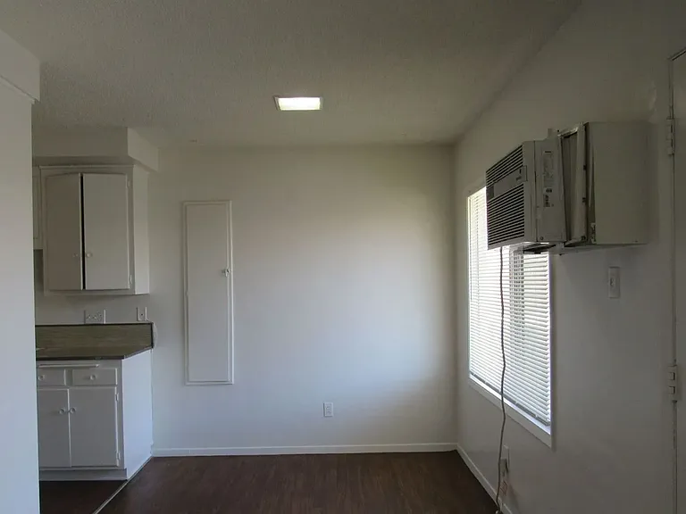 44130 Beech Ave #3 — Photo 7