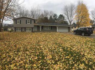 8155 Davison Rd, Davison, MI 48423