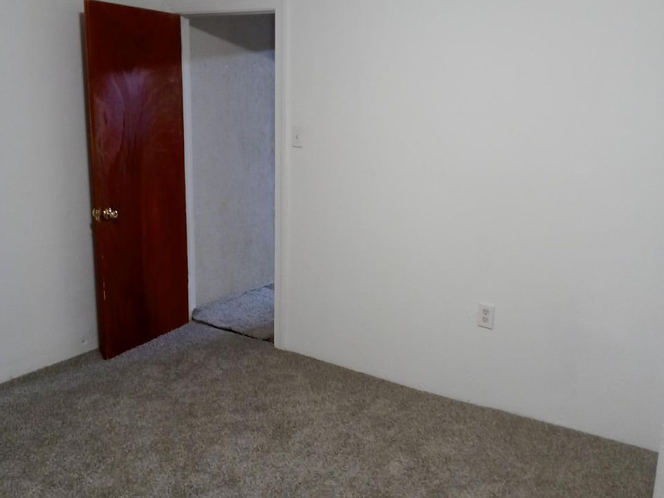 1st image of 3529 W Allegheny Ave