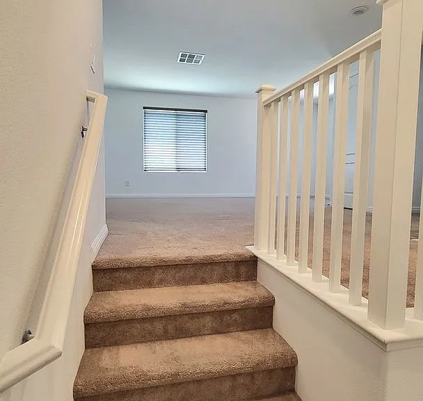3807 E Summit Ave — Photo 24