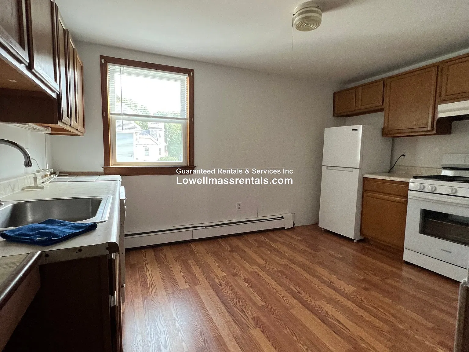 2 bed, 1.0 bath, 1350 sqft, $2,000 — Photo 4