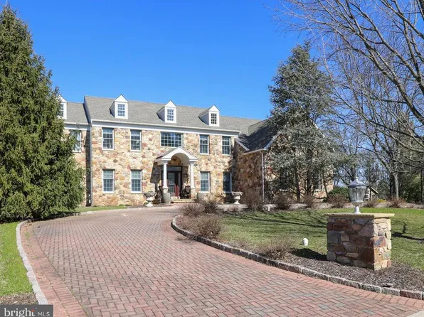 3676 Hancock Ln, Doylestown, PA 18902