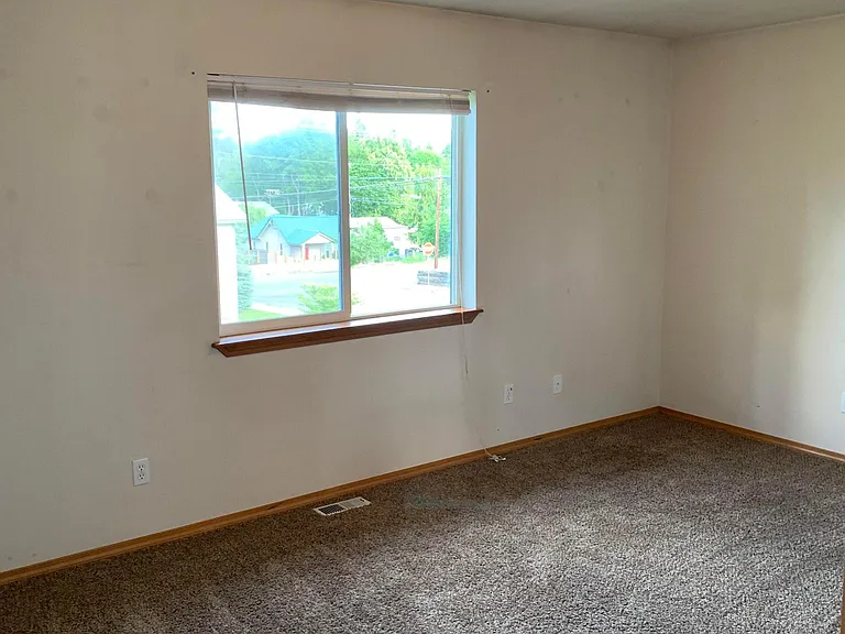 1304 N Kaleigh Ct — Photo 6