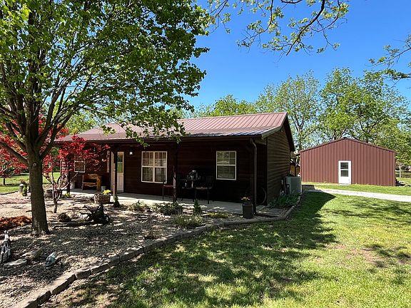 2nd image of 10505 W 1st Street