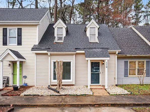 110 Carriage House Trl, Garner, NC 27529