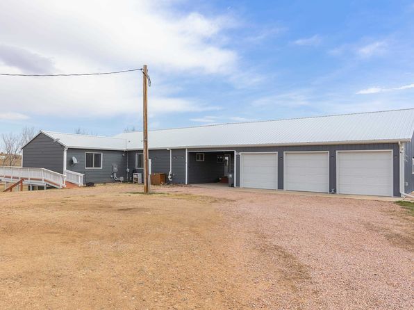 160 N 3rd St, Hermosa, SD 57744
